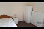 4 bedroom flat to rent