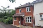 4 bedroom end of terrace house to rent