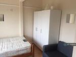 Studio flat to rent