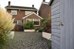 4 bedroom semi-detached house to rent