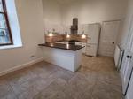 4 bedroom flat to rent