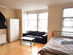 Studio flat to rent